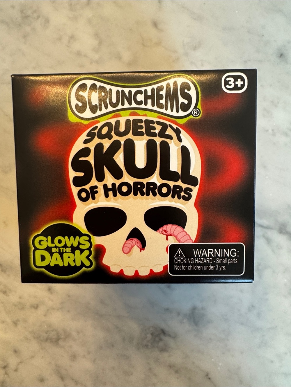 Squeezy Skull of Horrors Glow-in-the-Dark (Black/White/Red)